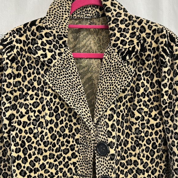 Cheetah print corduroy feel cropped jacket - Picture 3 of 3